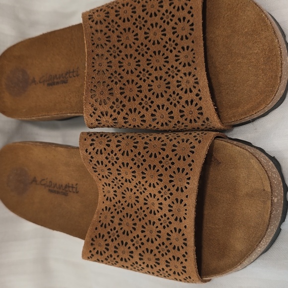 A.Giannetti Brown Slides 7.5 - Picture 2 of 5